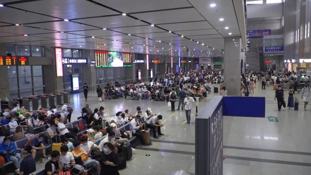 端午假期宜昌东站送客8.6万人次 恢复到2019年同期的70%