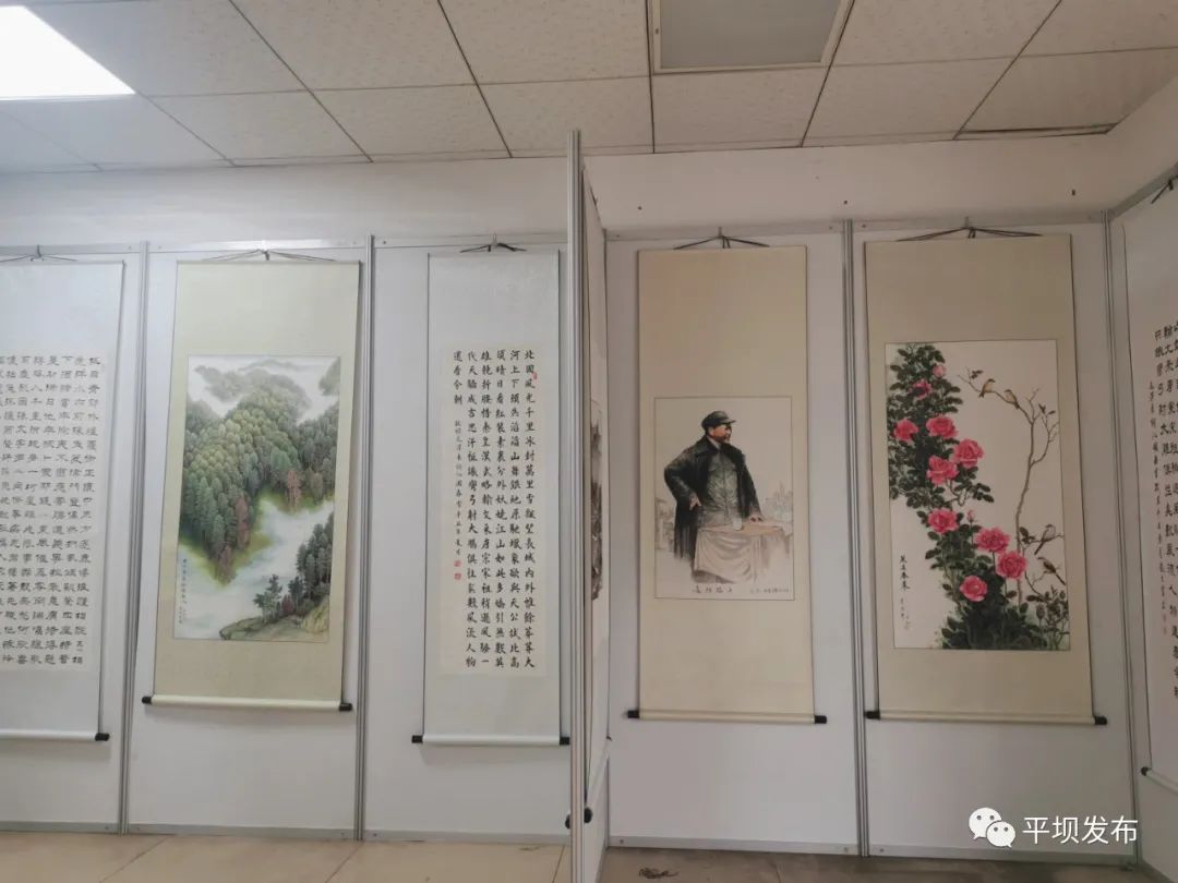 党史学习教育平坝区老年大学举办庆祝建党百年书画展