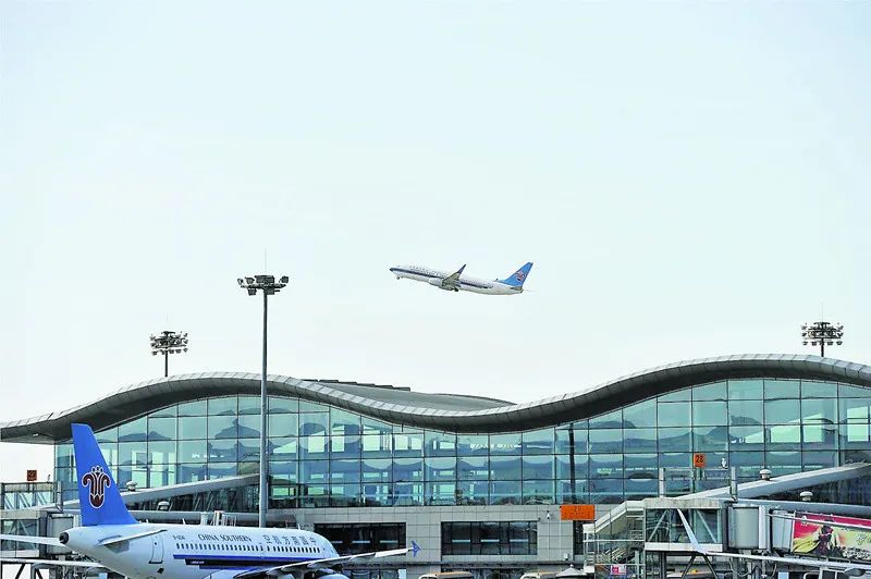"龙岩冠豸山机场"你会读吗?中国机场怎么起名?