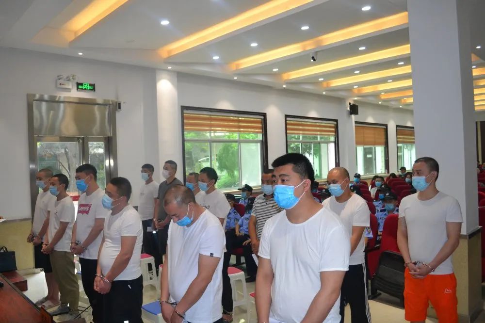 修武法院公开开庭审理一恶势力犯罪集团案