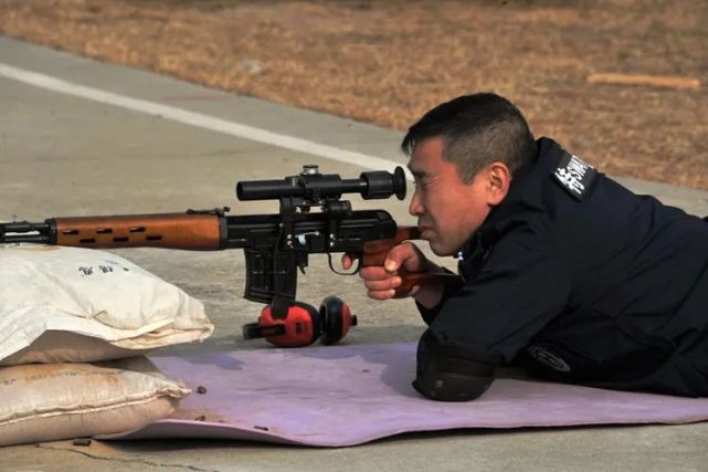 【警营先锋】邢世伟:坚守抒写忠诚 责任守护平安