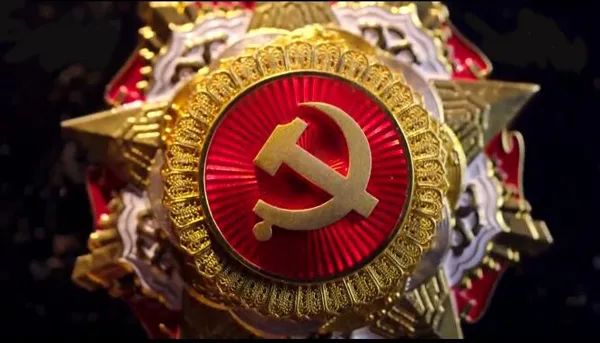 "七一勋章"是党内最高荣誉,以朴素,庄重为主要设计理念,以红色,金色