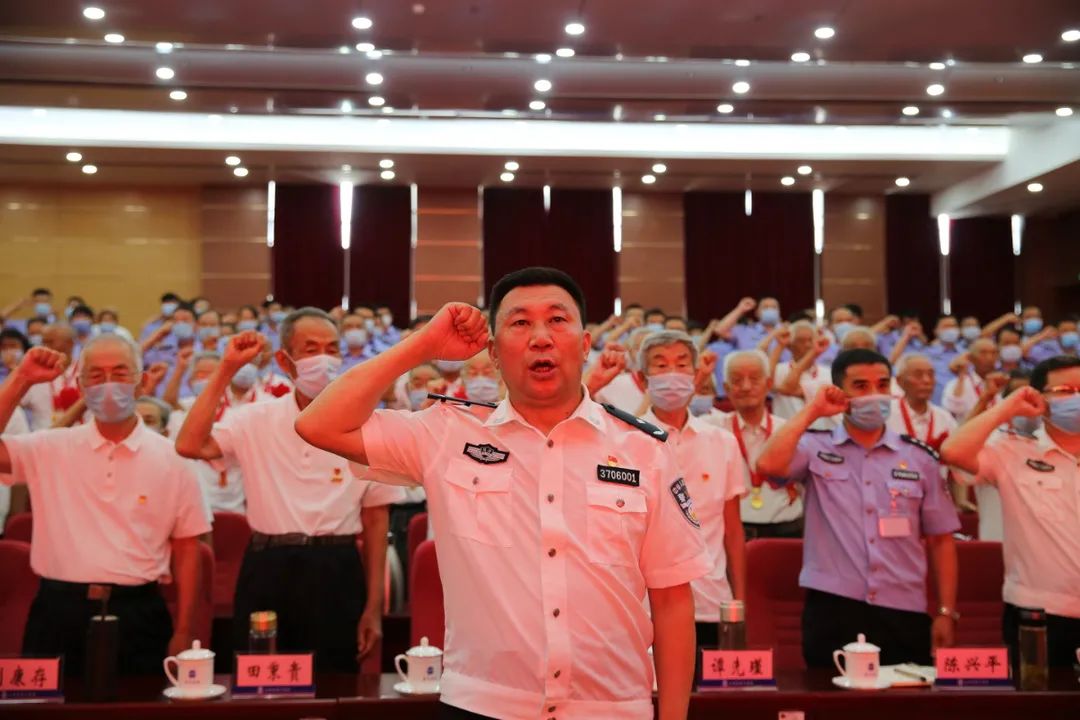 山东省鲁宁监狱举办庆祝中国共产党成立100周年暨"在"
