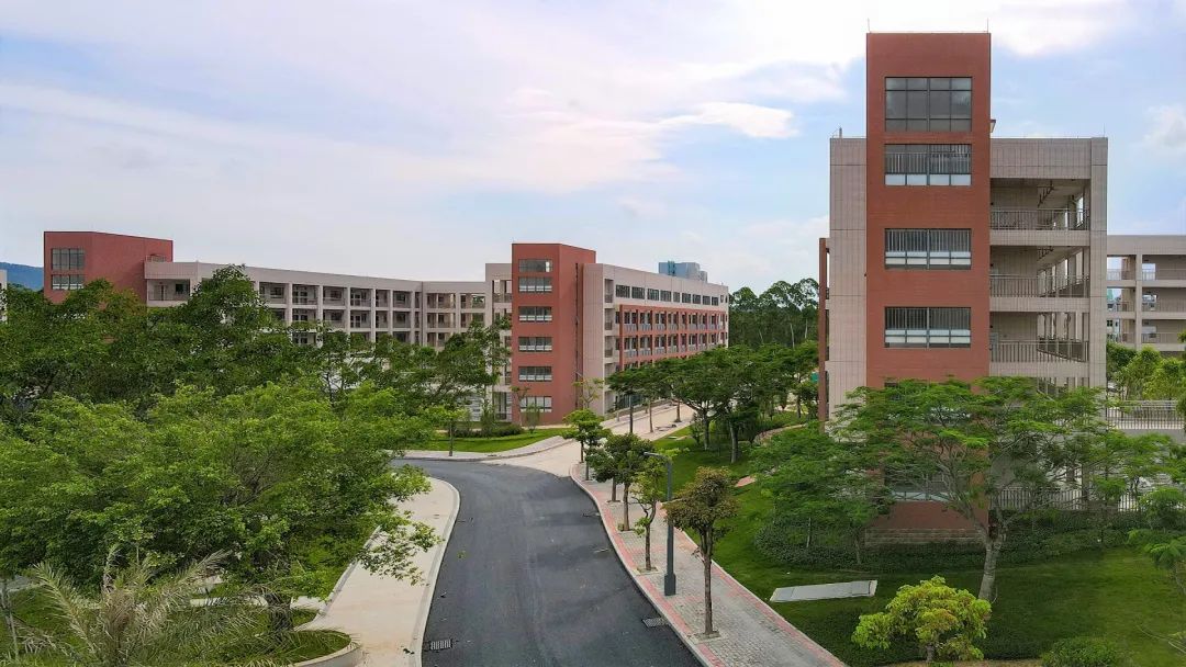 2、阳江大学有哪些大学：阳江大学