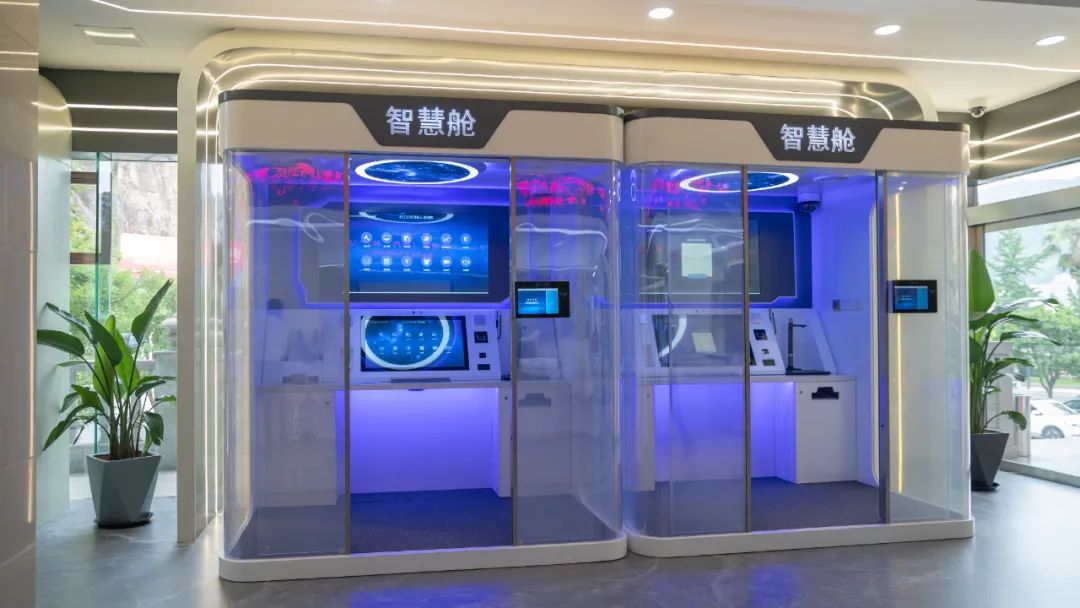 10分钟登记立案!走进"青法智慧舱,带你体验"五星级"诉讼服务