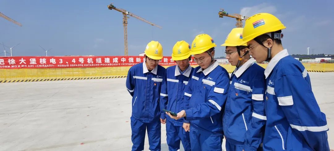 17万中核人请党放心强国有我