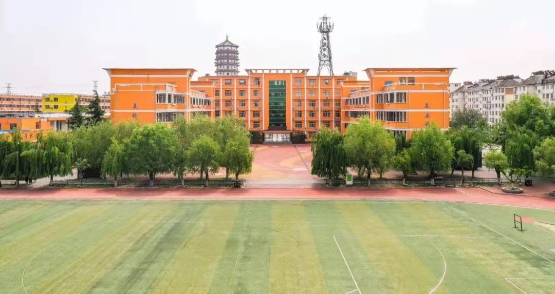 沭阳县正德中学于2002年建校,2009年4月晋升为江苏省三星级高中.