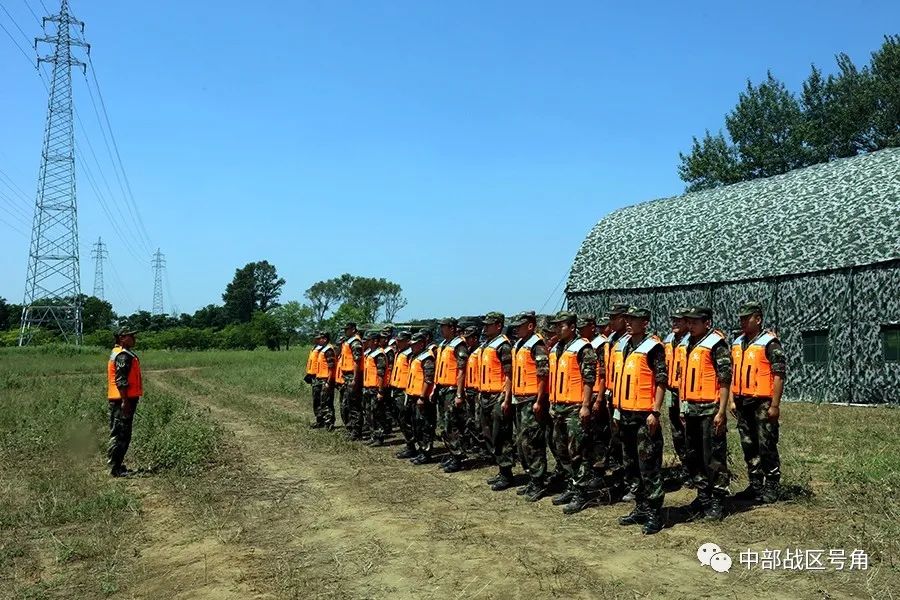 中部号角(摄影:蔡君,史利鹏,景旭东,陈洋,胡守富 哪里有危险 哪里有