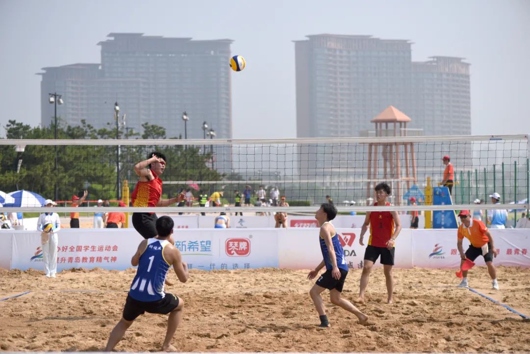 扣响青春第十四届全国学生运动会沙滩排球比赛在新区开赛
