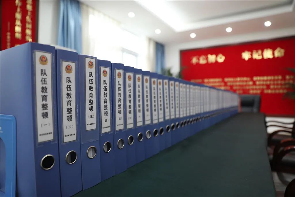 省政法队伍教育整顿第十二指导组来狱督导检查"回头看