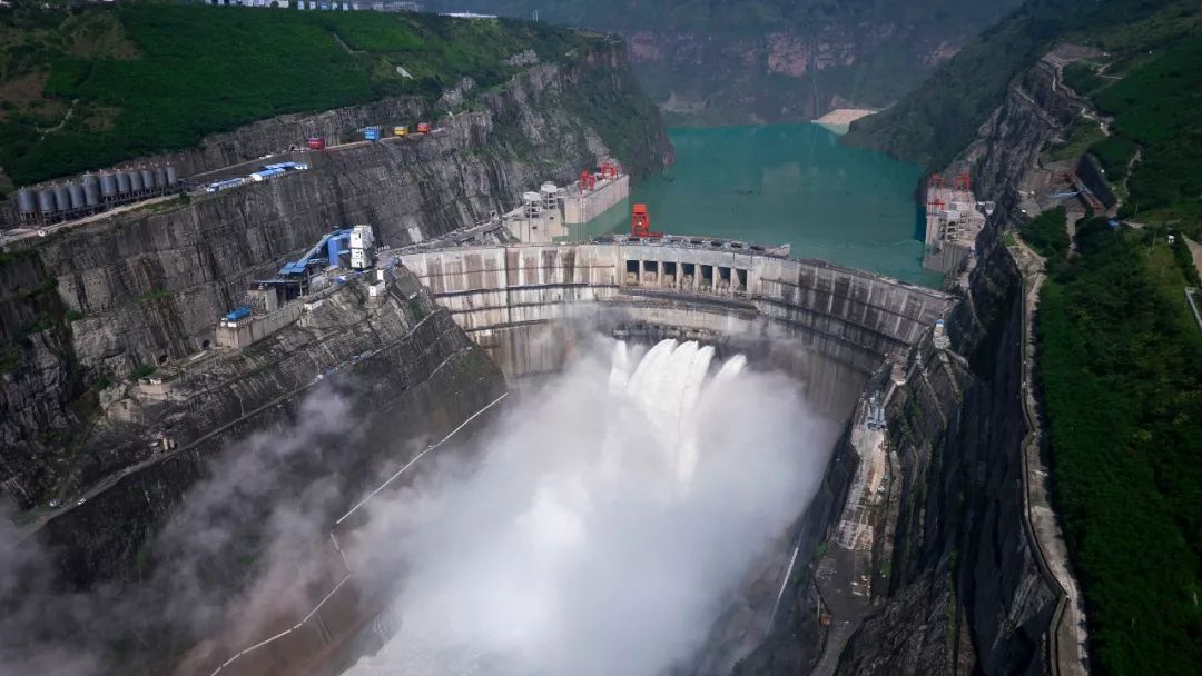 位于四川省凉山彝族自治州雷波县和云南省昭通市永善县接壤的金沙江