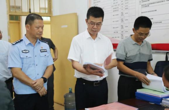 韦武斌到上思县开展政法队伍教育整顿"回头看"工作
