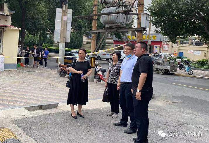 新华区在行动新华区组织开展集中拆违行动