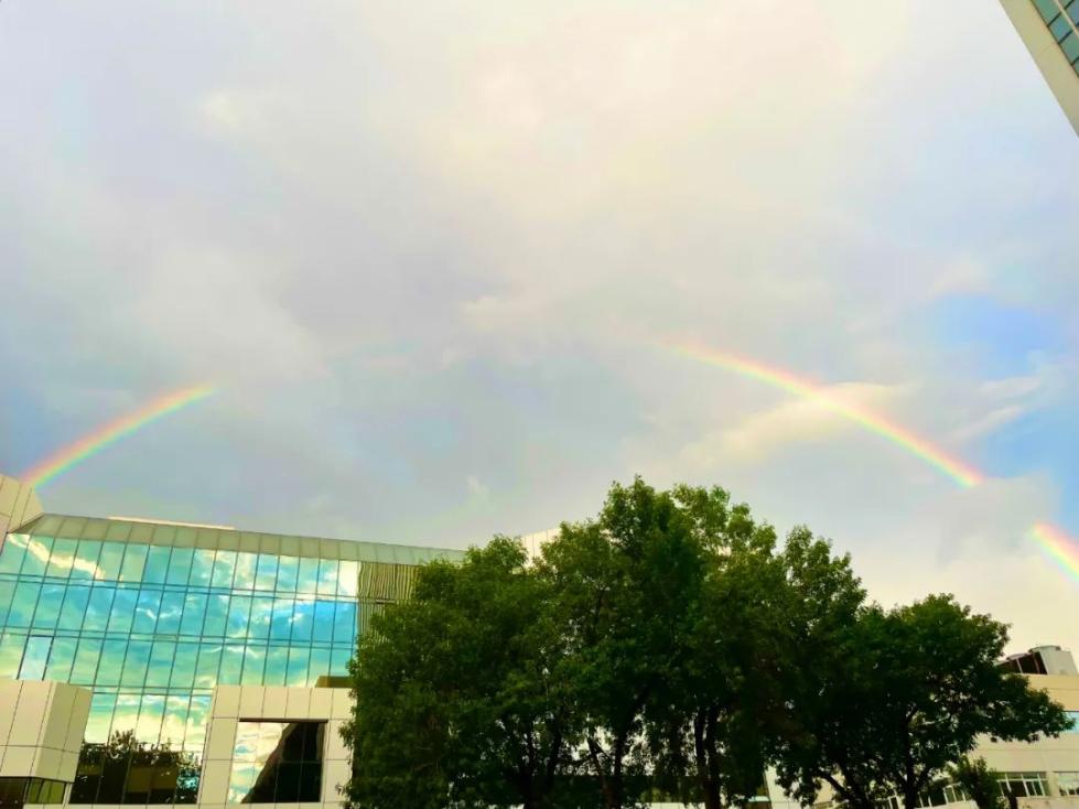 坐标武清,我这里雨停了@学智海:雨停了天津开始有部分地区天晴了