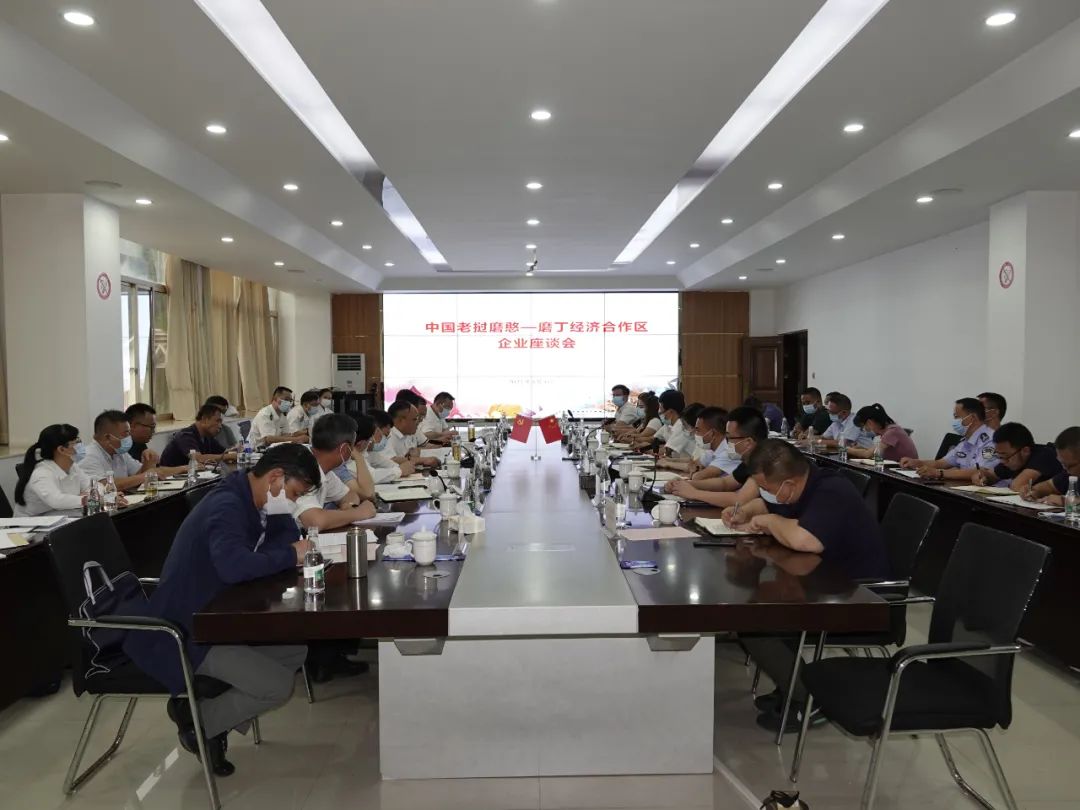 云南省副省长邱江到西双版纳州调研