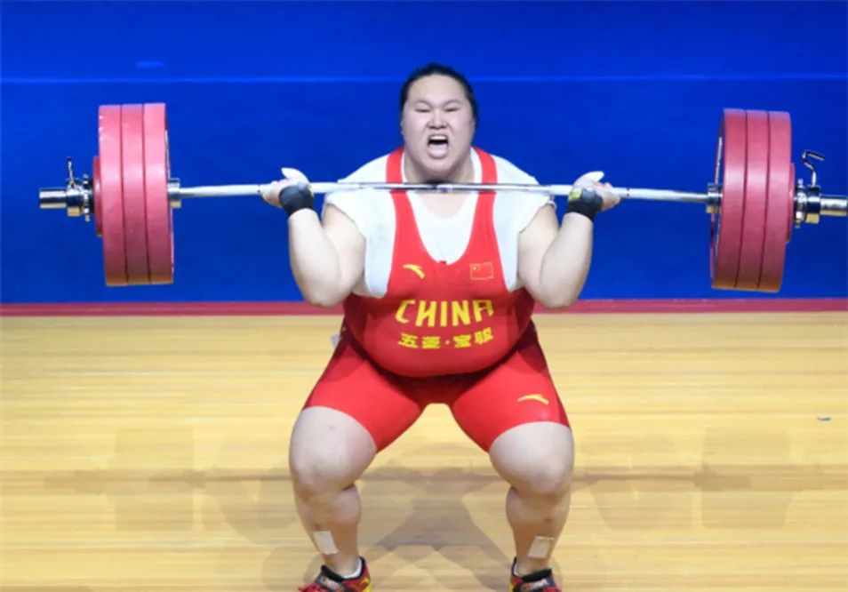 这也是中国举重队本届奥运会第7枚金牌本届奥运会第29枚金牌为中国