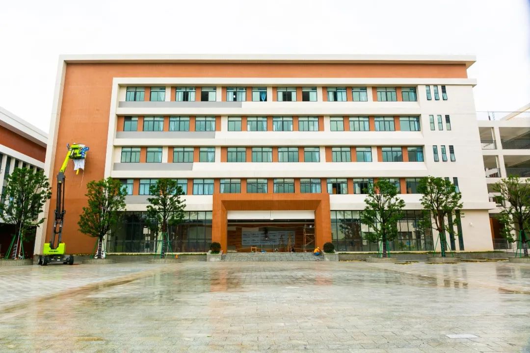 迎来首批900名学生即将在9月落成开学三水公办小学——博文小学