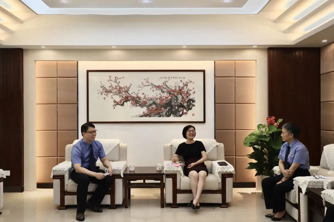 永春县委书记林希妍到县检察院调研