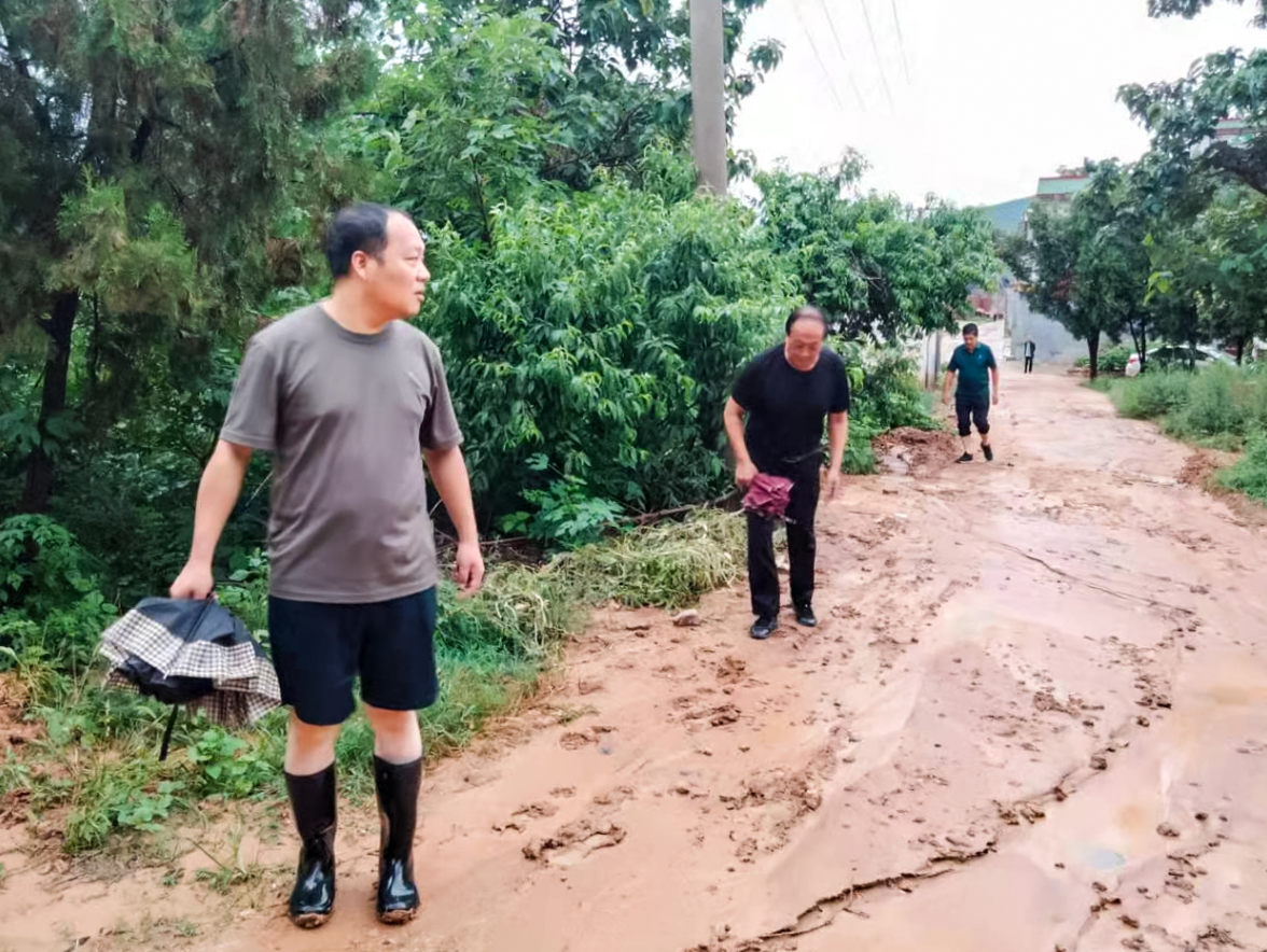 他却再也没醒过来—追记巩义市鲁庄镇党委委员,副镇长周帅锋"