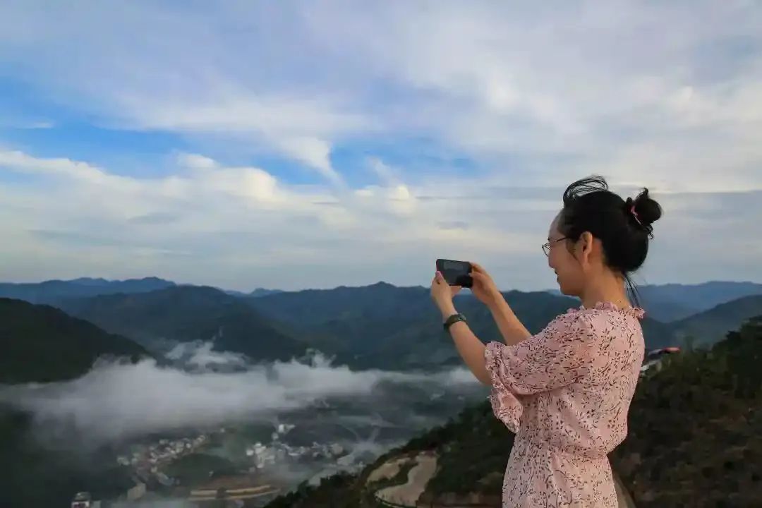 通山龙隐山景区今天正式开园景区福利大放送啦