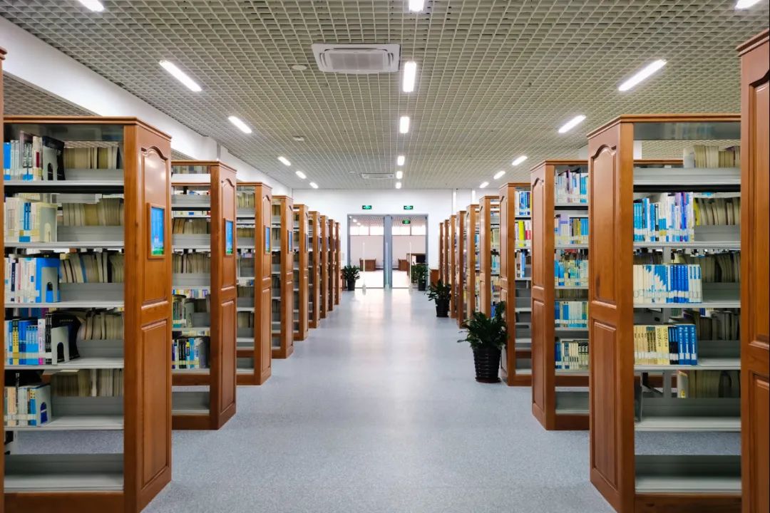 安徽科技学院龙湖校区蚌埠学院蚌埠医学院安徽财经大学高校众多蚌埠教