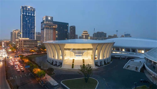 临平区亚运场馆位于杭州市临平区人民大道以南,东湖路以东,用地面积约