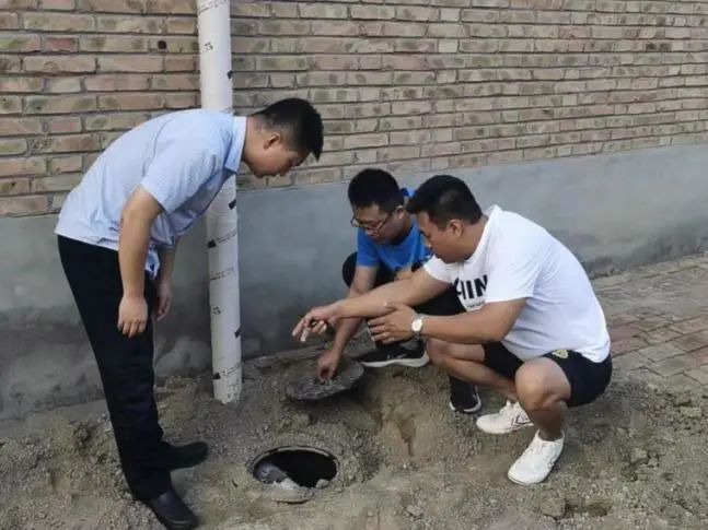 "小角落"里"大民生|开展农村改厕工作,以办实事力度提升惠民生温度