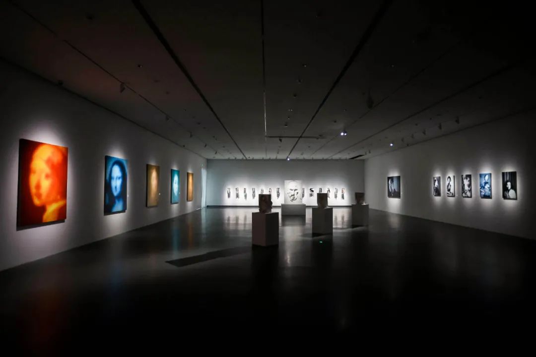 上海宝龙美术馆 | 逆光:石海涛作品展