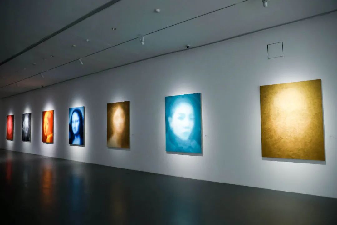 上海宝龙美术馆 | 逆光:石海涛作品展