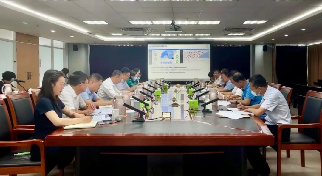市级领导联系企业座谈会在市南区召开