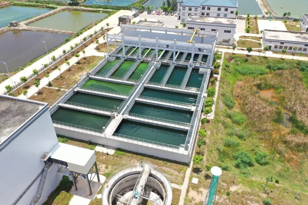 2019年4月至2021年7月,水东湾新城污水处理厂长期停运.
