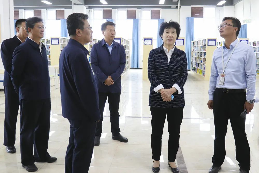 市领导调研白银希望职业技术学院和银西生态公园建设
