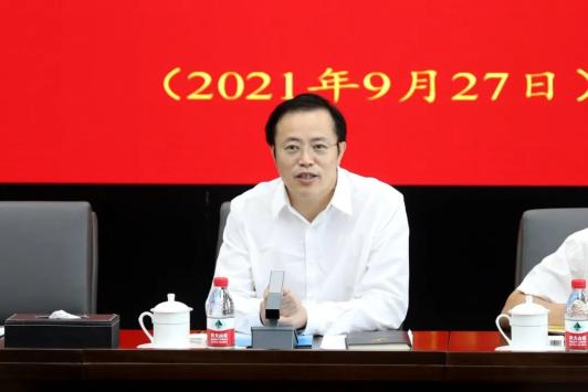 市五中法院党组书记卢祖新调研渝中法院