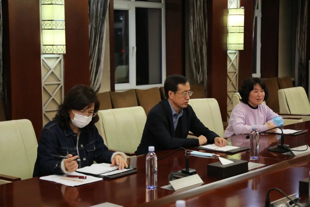 政协地工委副主任白永清深入漠河市指导全民核酸检测工作