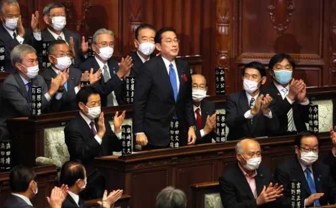 岸田内阁诞生呈现四大特点