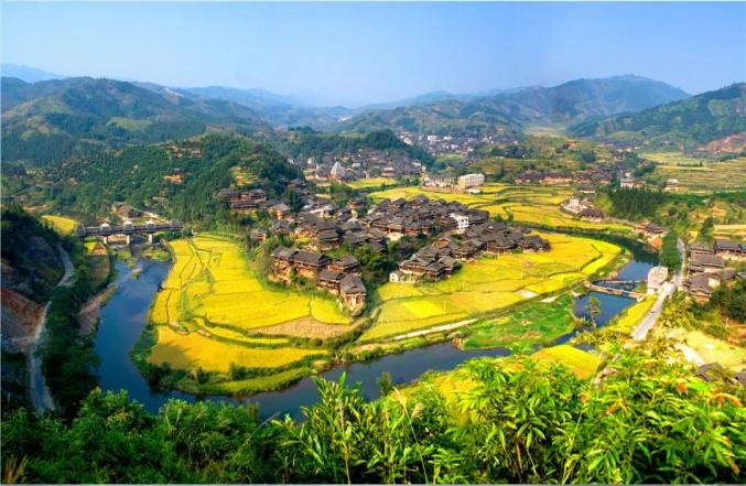 广西文化旅游形象大使王鸥走进程阳八寨景区邂逅醉美侗寨