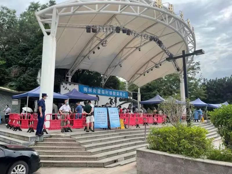 多个街道免费核酸检测点火爆今天你排队了吗
