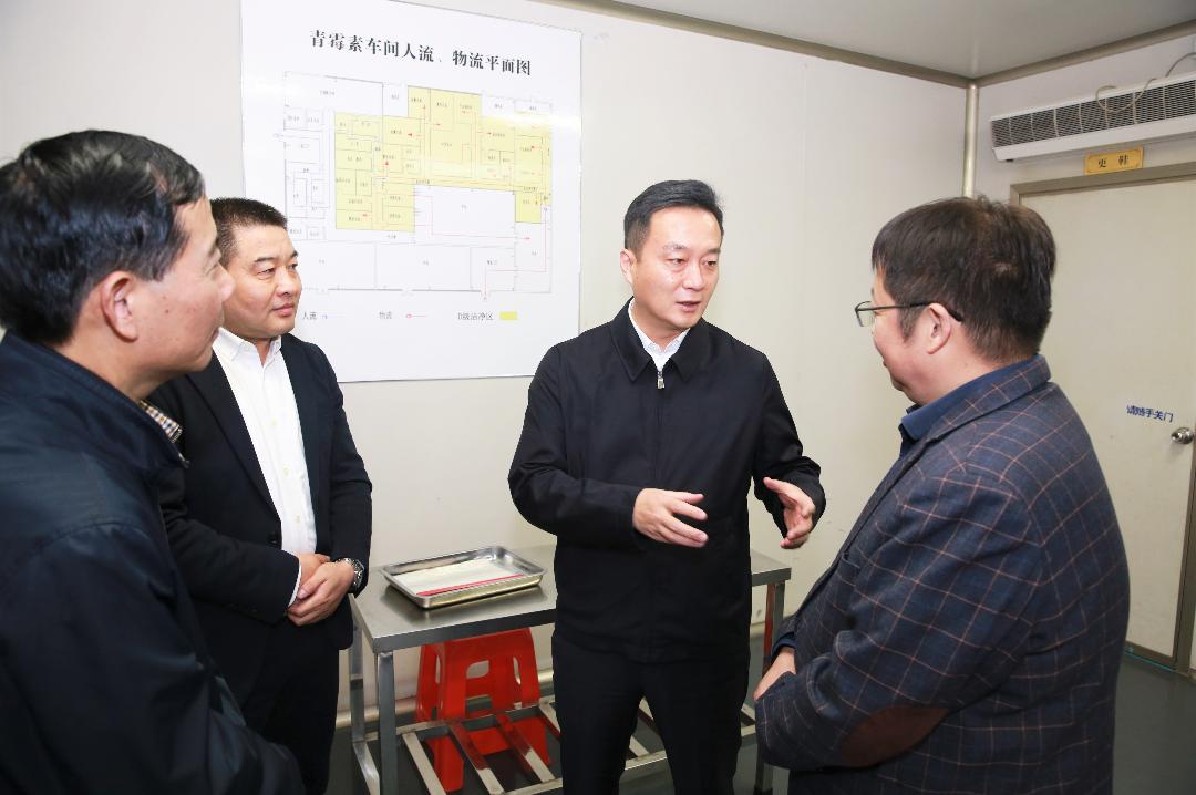 澎湃号>铜陵发布>10月13日上午,市委副书记,市长孔涛赴政企沙龙企业