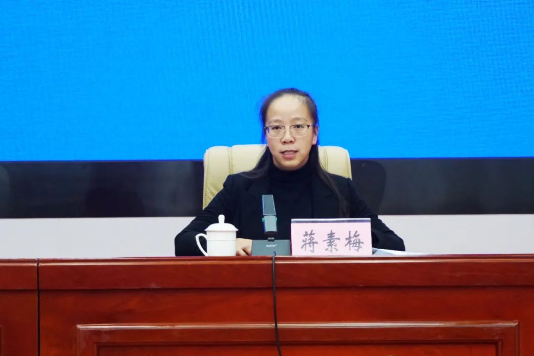 市委常委,宣传部部长,副市长黄兰爱,市妇联主席蒋素梅,中国人寿百色分