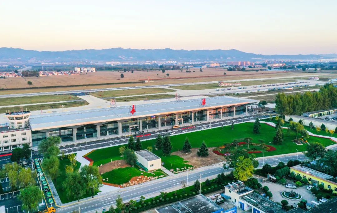 长治机场是省内军民合用机场之一,随着长治市经济的快速发展,机场客流