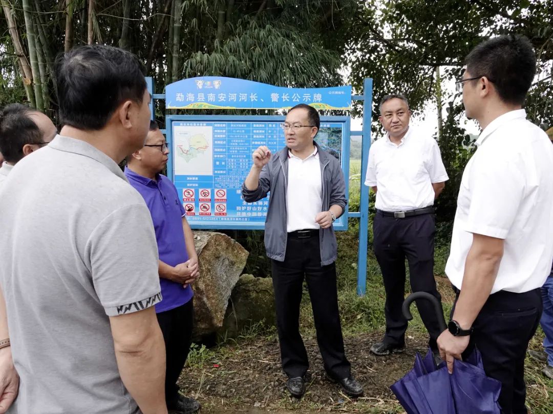 州市要闻西双版纳州委书记郑艺把河流治理紧紧绑在身上拿出勇者的气势