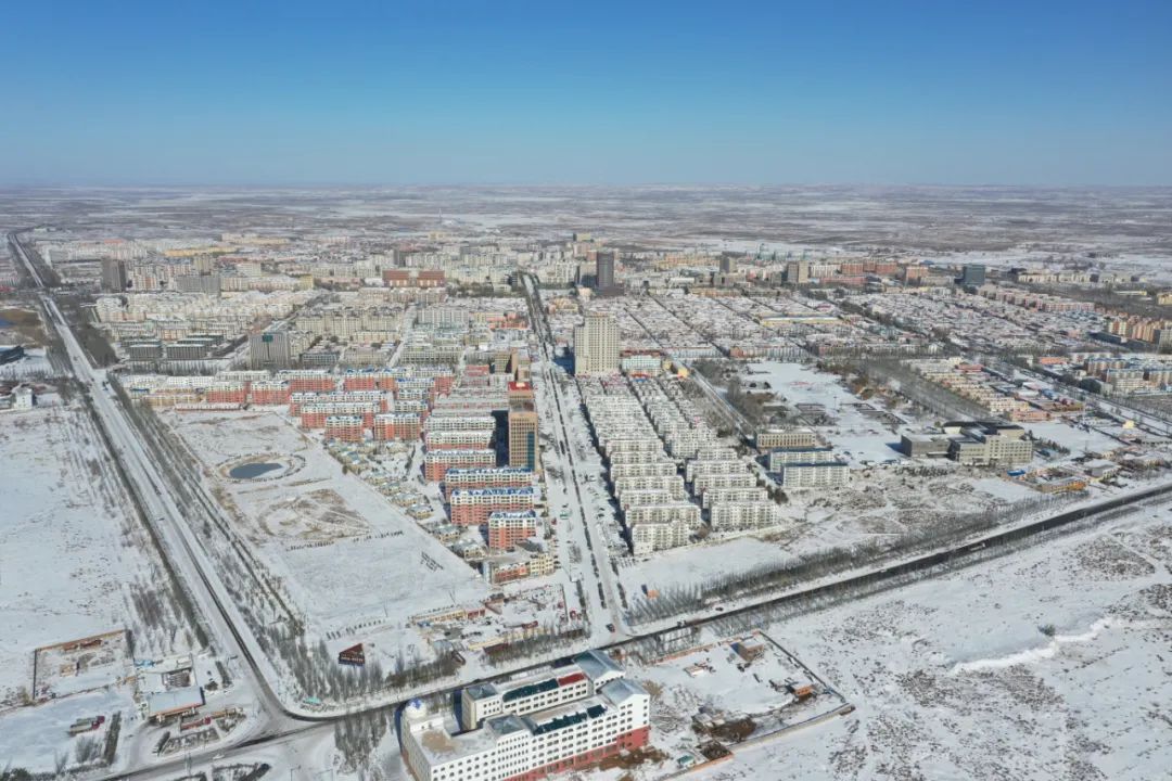 在这里俯瞰杭锦绝美雪景