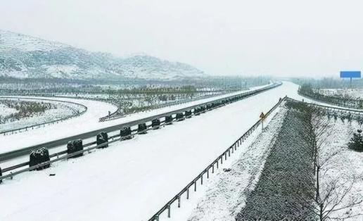 受降雪影响山西部分高速公路封闭