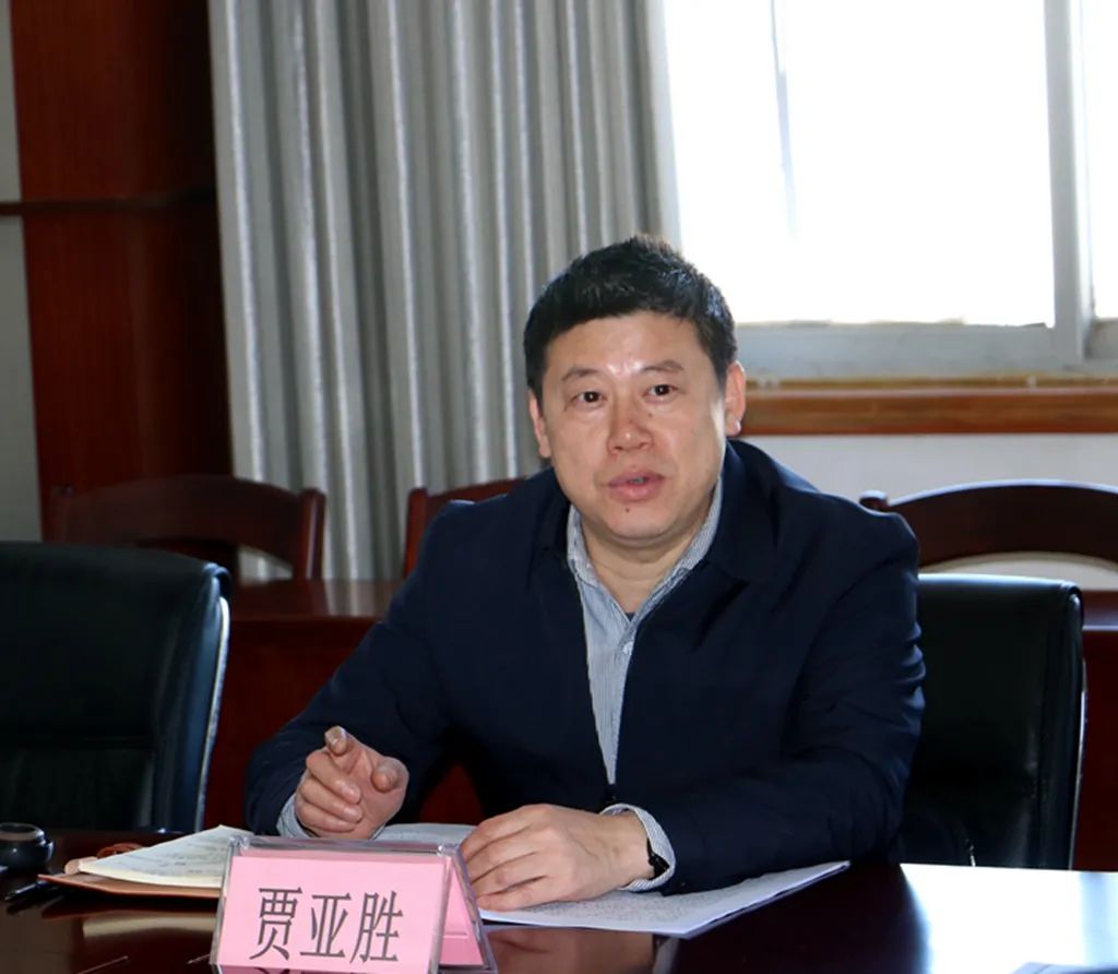 市法院区委主要领导到荆州区法院调研指导