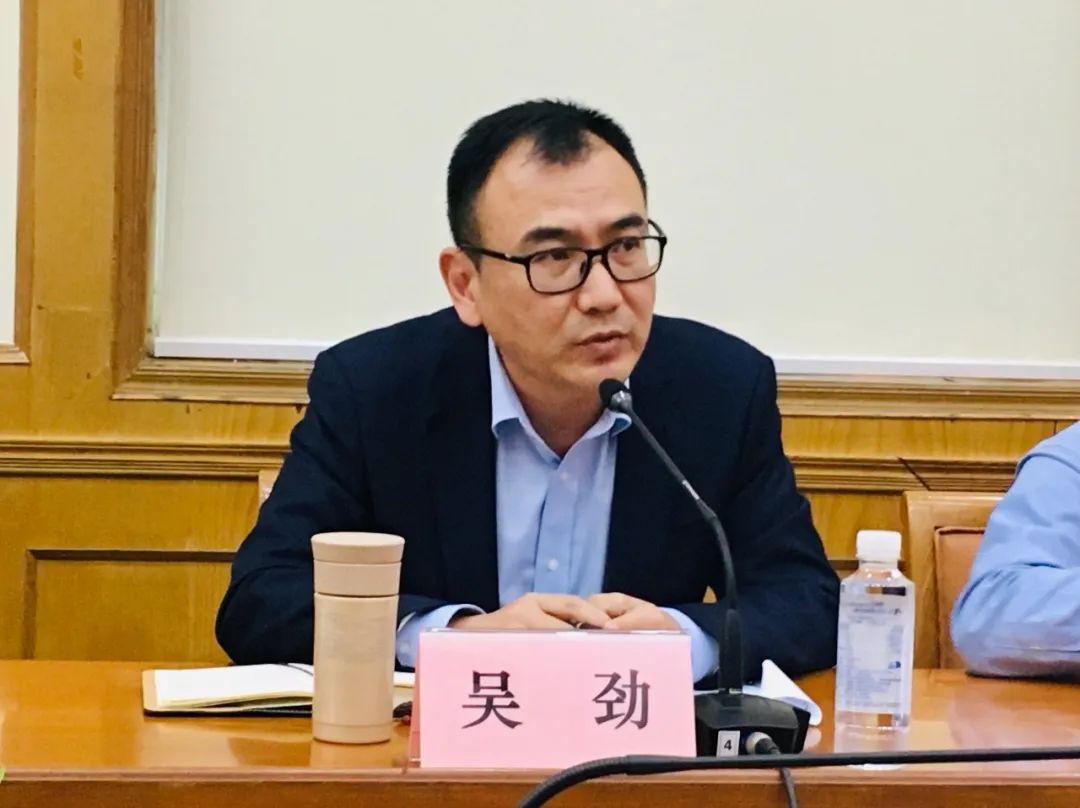 最后,镇党委副书记吴劲对此次会议进行了总结,明确了近期各相关职能