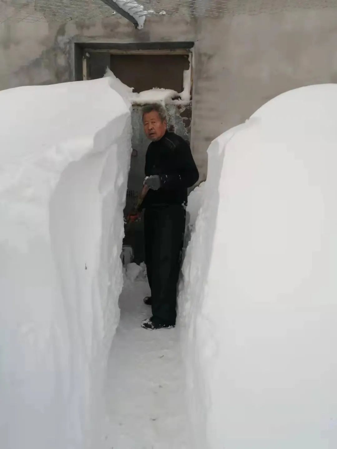 摄/王绪鑫黑龙江黑河局地出现暴雪几乎承包了全国雨雪内蒙古东北部