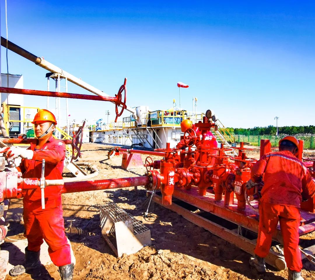 胜利石油工程渤海钻井40600队率先在胜利油区破六万米进尺大关