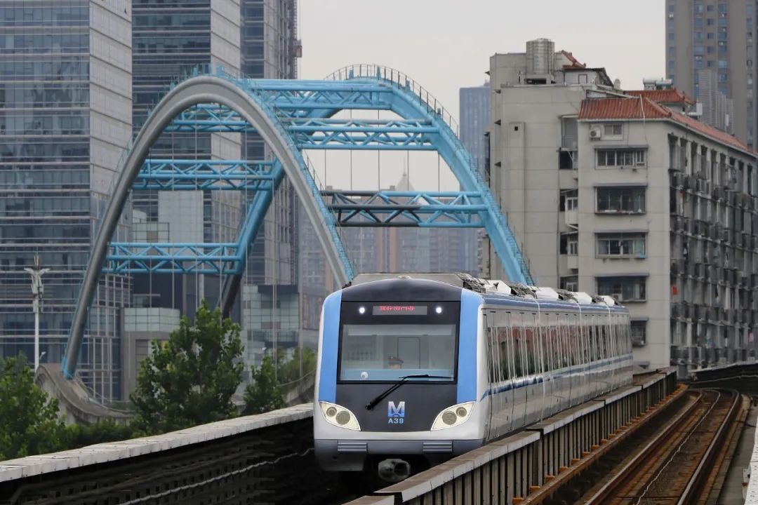 武汉地铁里程将反超深圳别急明年见