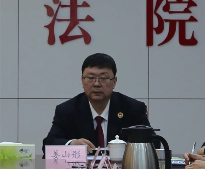 陵城区法院邀请检察长列席审委会