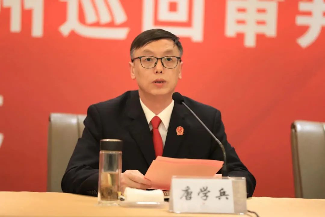 唐学兵院长指出,设立司法保护服务中心,巡回审判点是嵊州市加强知识